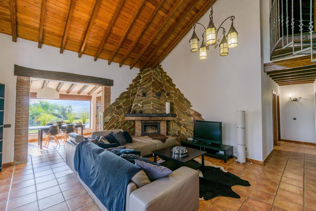 Cubo'S Villa Cortijo La Indiana Alhaurín el Grande Buitenkant foto